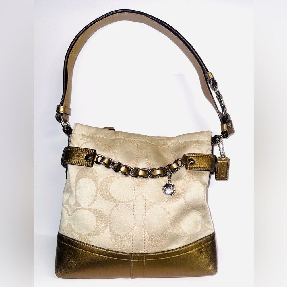 Coach Optic Metallic Signature Chain with Gold Leather 18913